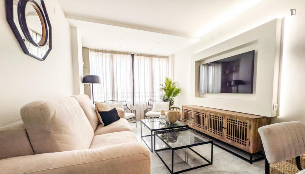 La Malagueta MidStay by Living4Malaga - Malaga - chambre - ImmoJeune