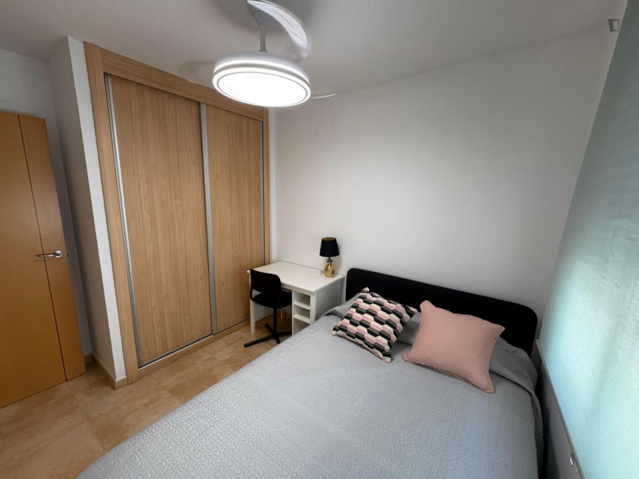 Cozy double bedroom in Campillos - Malaga - chambre - ImmoJeune