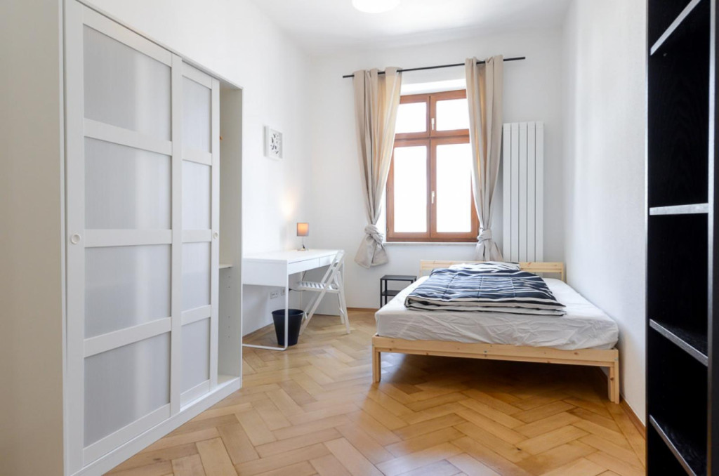 Interesting single bedroom in Feldmüllersiedlung - Munich - chambre - ImmoJeune