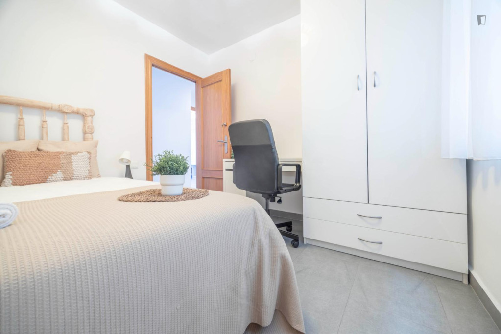 Single bedroom in 5-bedroom apartment - Valence - chambre - ImmoJeune