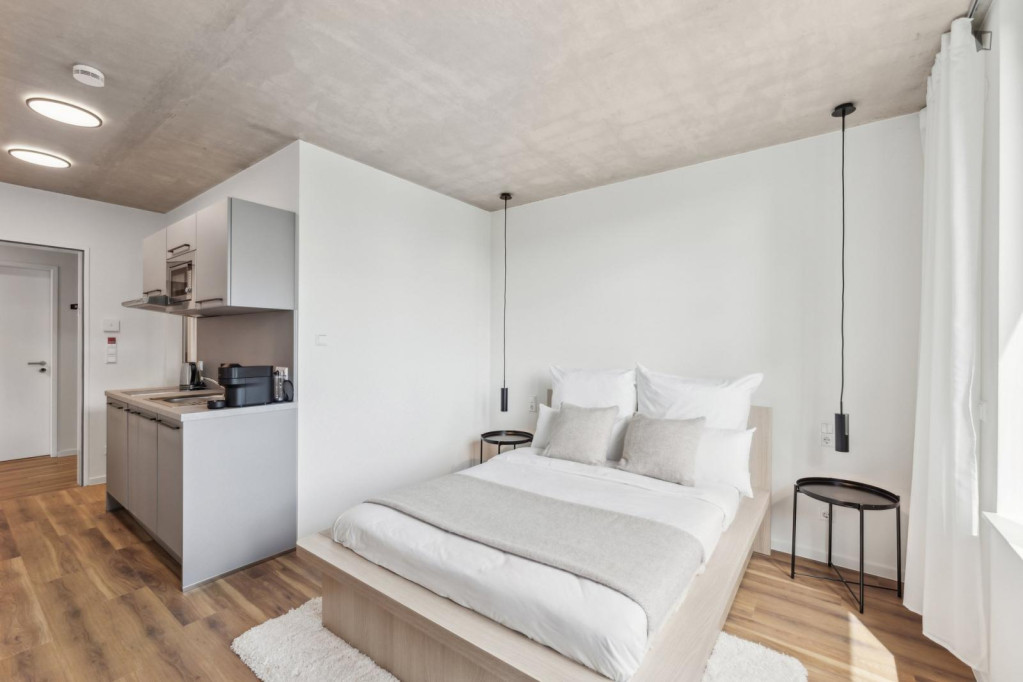 Modern studio near the Ostkreuz train station - Berlin - chambre - ImmoJeune