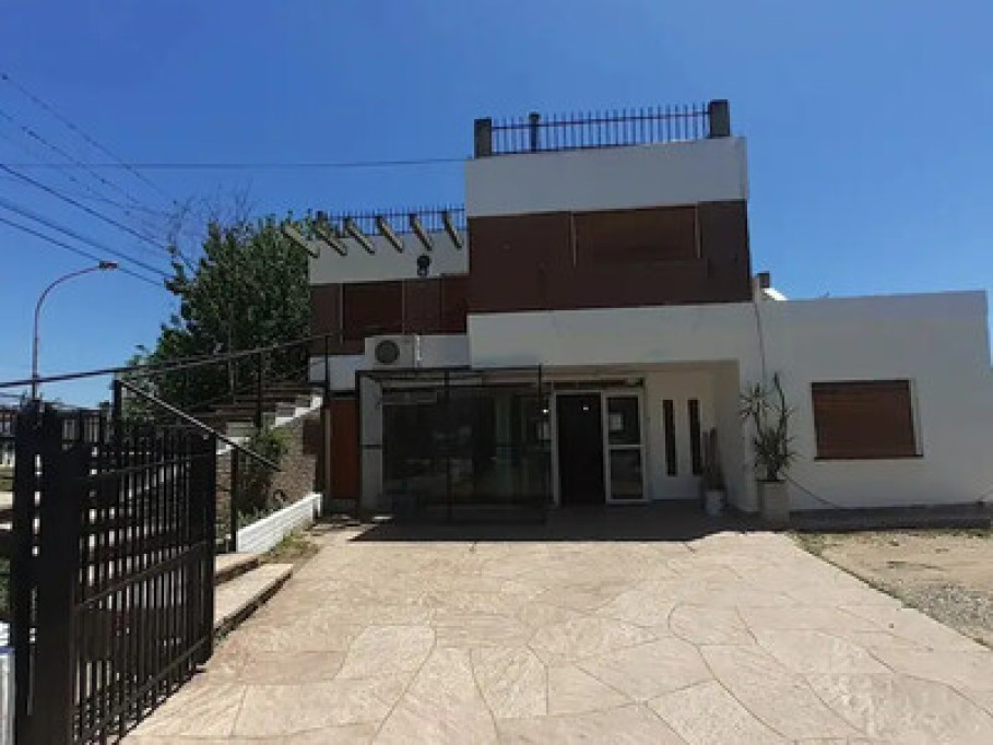 Carloz Paz, 2 rooms, good location