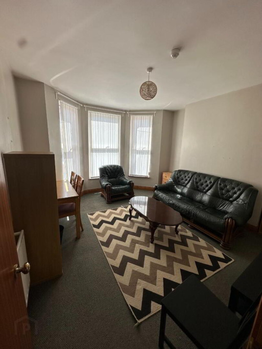 83 Malone Avenue Flat 1