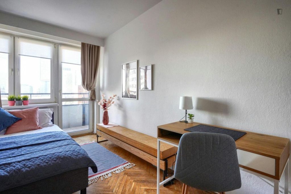 Very cool double bedroom in the centre of Warsaw