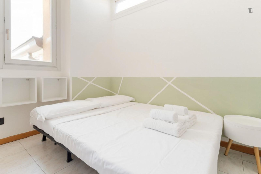 Bright studio in Sant'Ambrogio