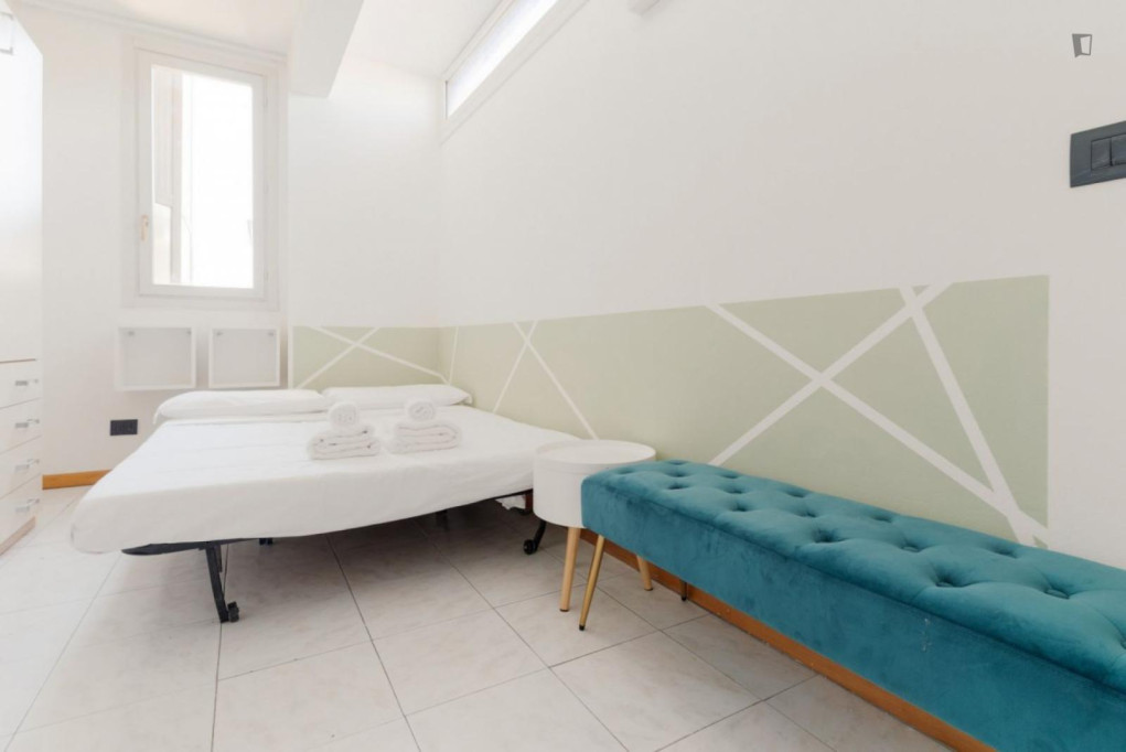 Bright studio in Sant'Ambrogio