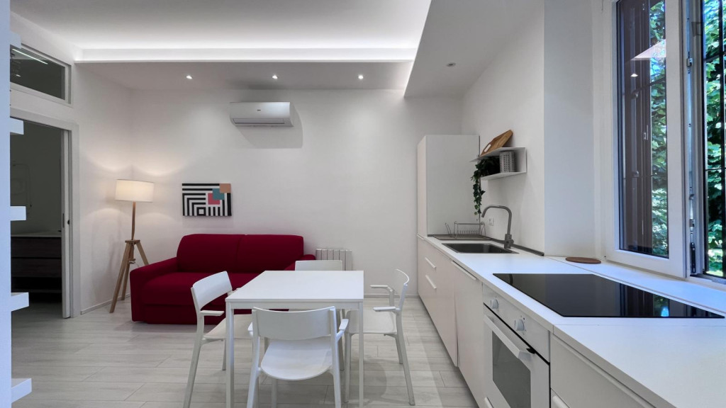 Modern 1 bedroom apartment in Lambrate