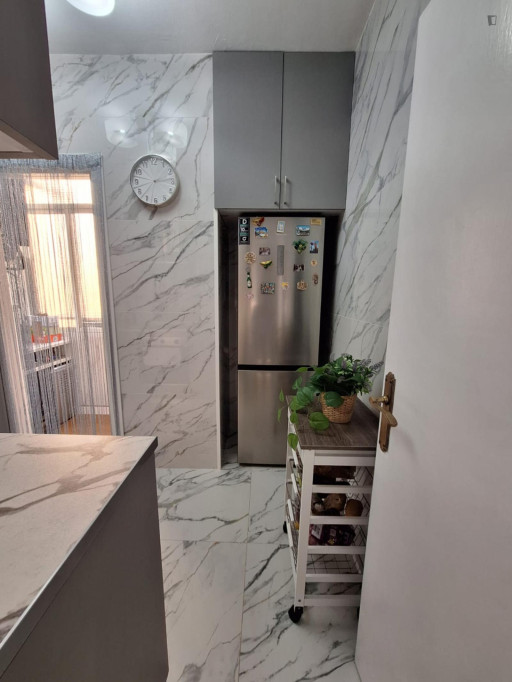 Beautiful double bedroom in La Prosperitat neighbourhood