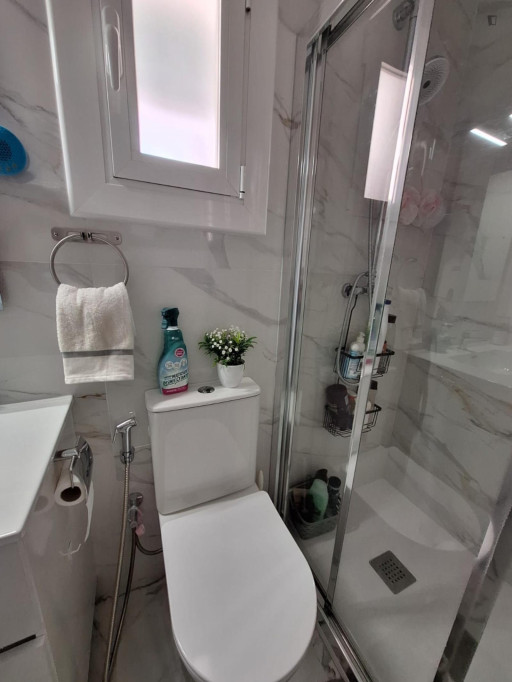 Beautiful double bedroom in La Prosperitat neighbourhood