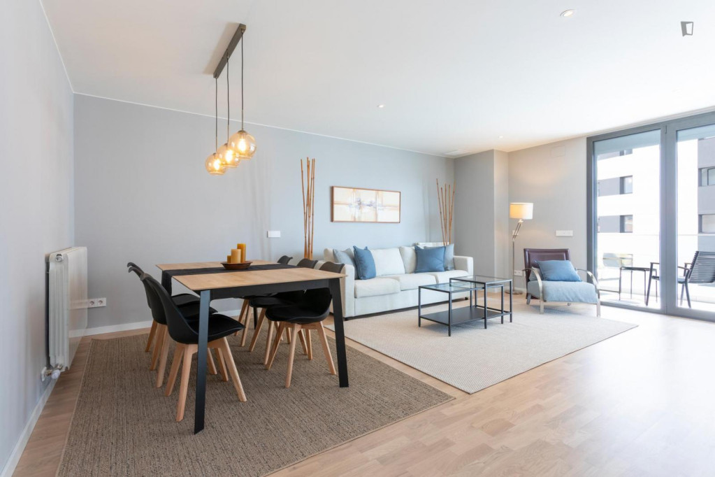 Very charming 2-bedroom apartment in Badalona - Barcelone - chambre - ImmoJeune