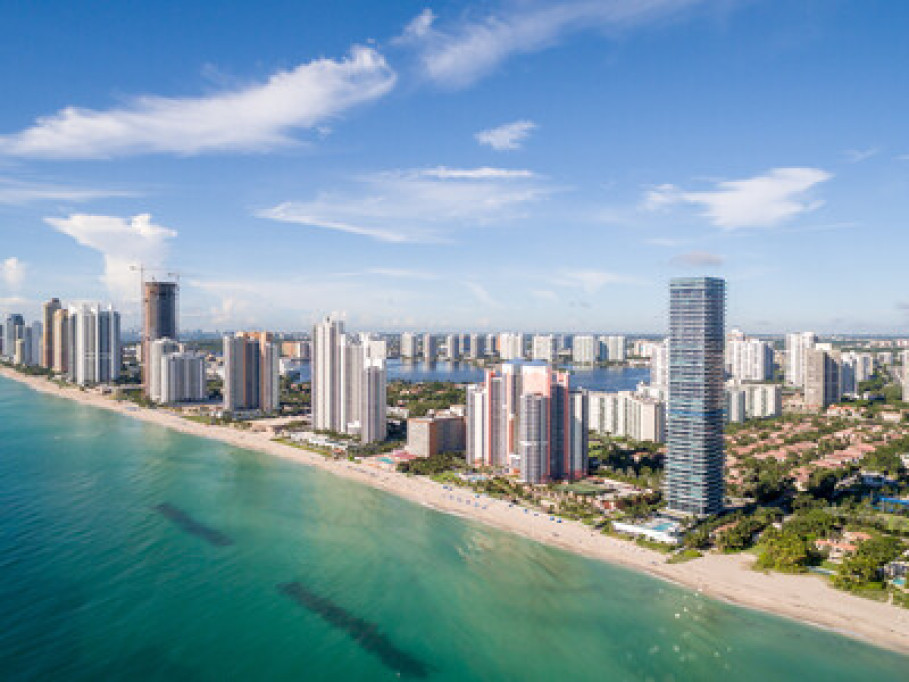 Unit Stay Near Beach Sharing/w Host