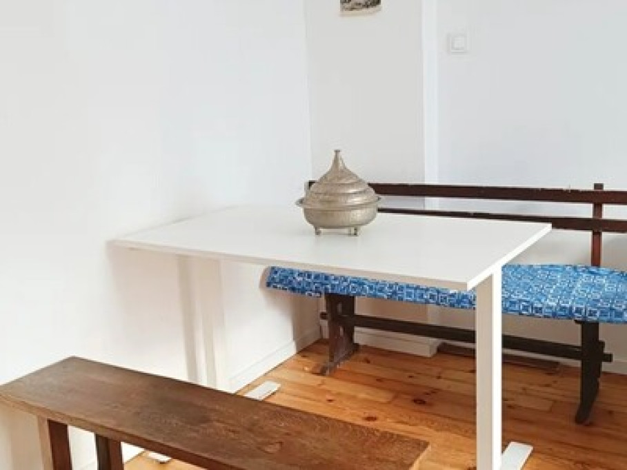 Shiraza Room