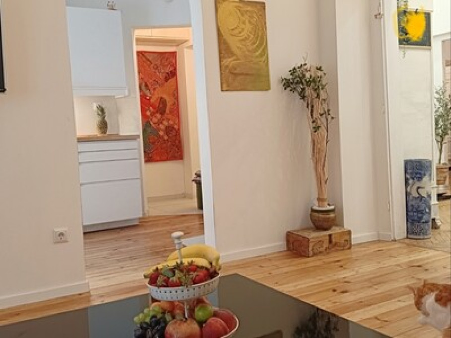Shiraza Room