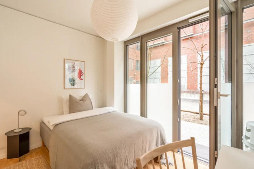 Bright double bedroom in Mitte - Berlin - chambre - ImmoJeune