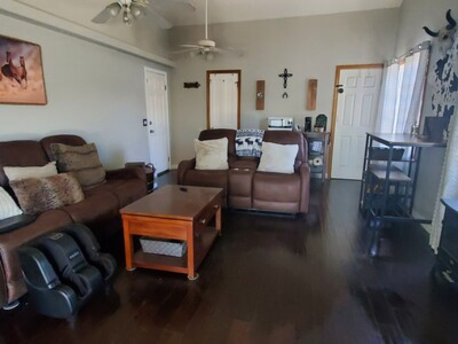 Urban Cowboy Suite