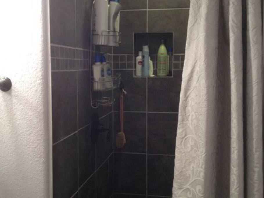 LAKEWOOD HOMESTAY