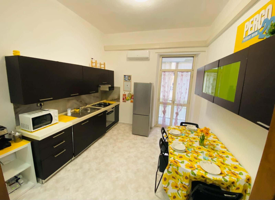 ROOM 1