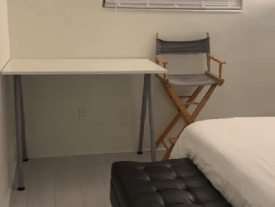 Private room w/Bathroom Female only