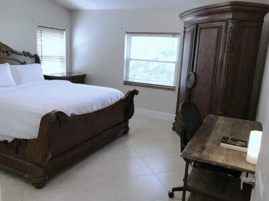 Modern Family Home Stay Near NSU 