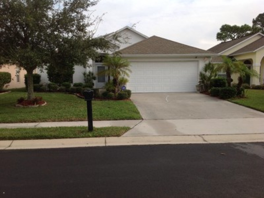 Fun loving Mother in Palm Bay, FL