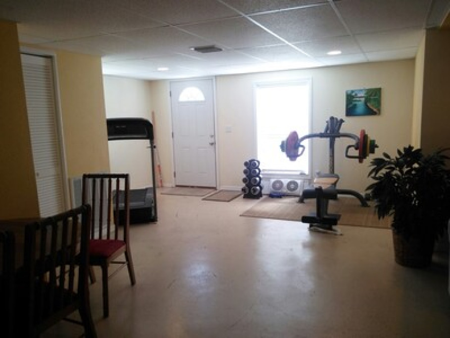 Spacious, 1,900 sq ft. Lower level 