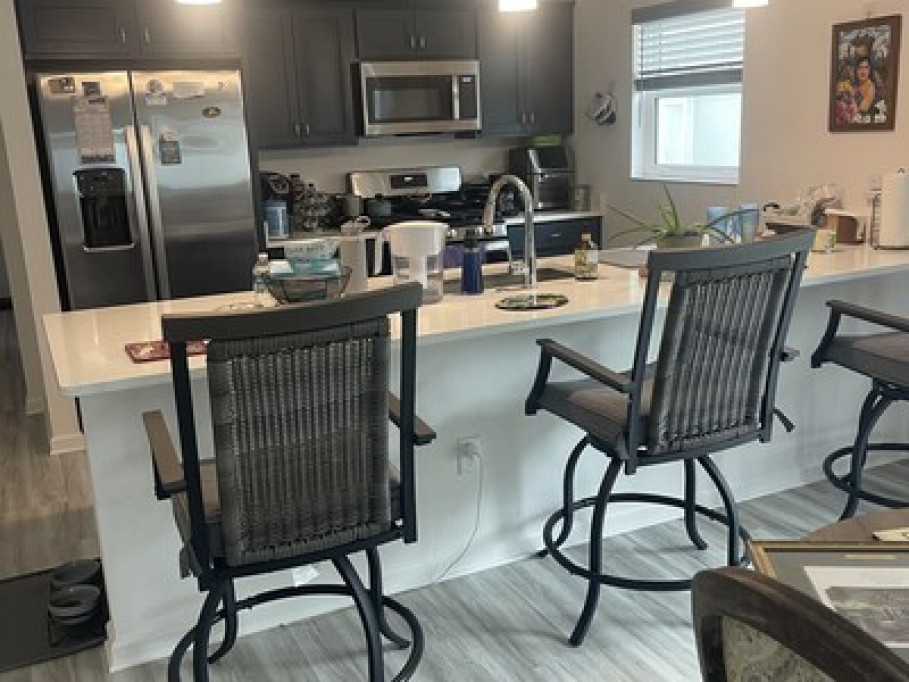 Beautiful New Home, Safe Area