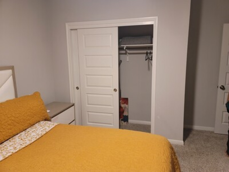 Private Room and bath in clean home