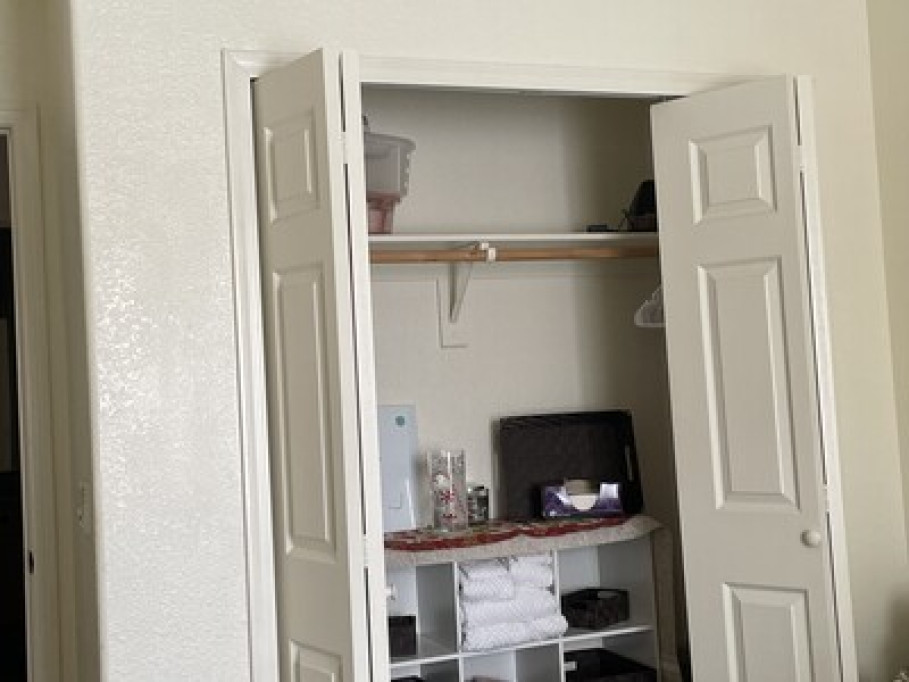 upscale location, fabulous view