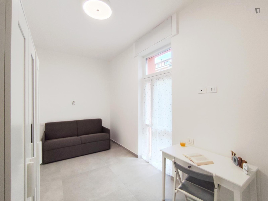 Compact Studio Next to Politecnico di Milano – M2 Città Studi Area - Milan - chambre - ImmoJeune