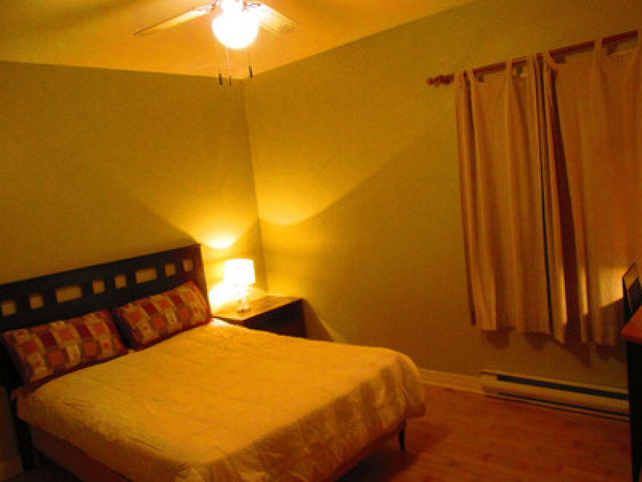Cozy Rooms in a Quiet Neighborhood