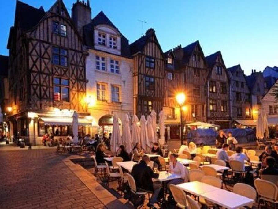 Loire Valley - Castles - Tours