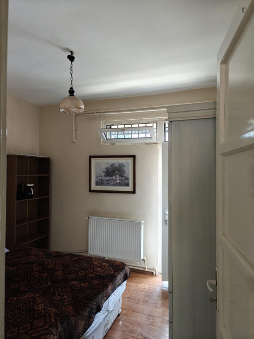 Very comfy double bedroom in the centre of Istanbul - Istanbul - chambre - ImmoJeune