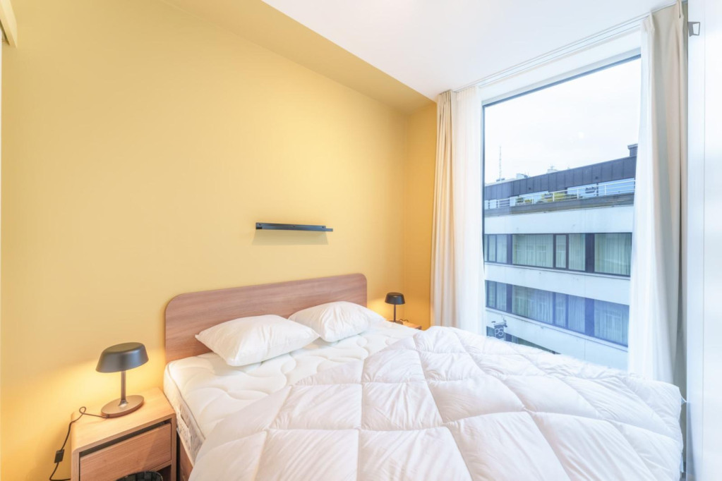 Modern studio near Anvers-Central train station