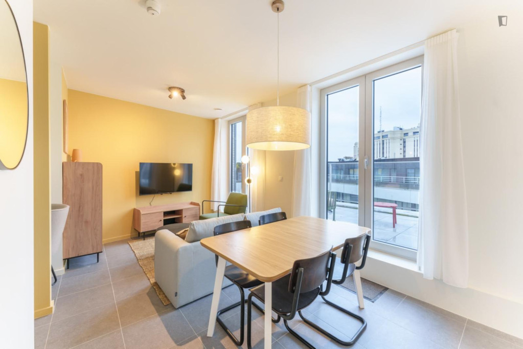 Lovely 1 bedroom apartment near Anvers-Central station