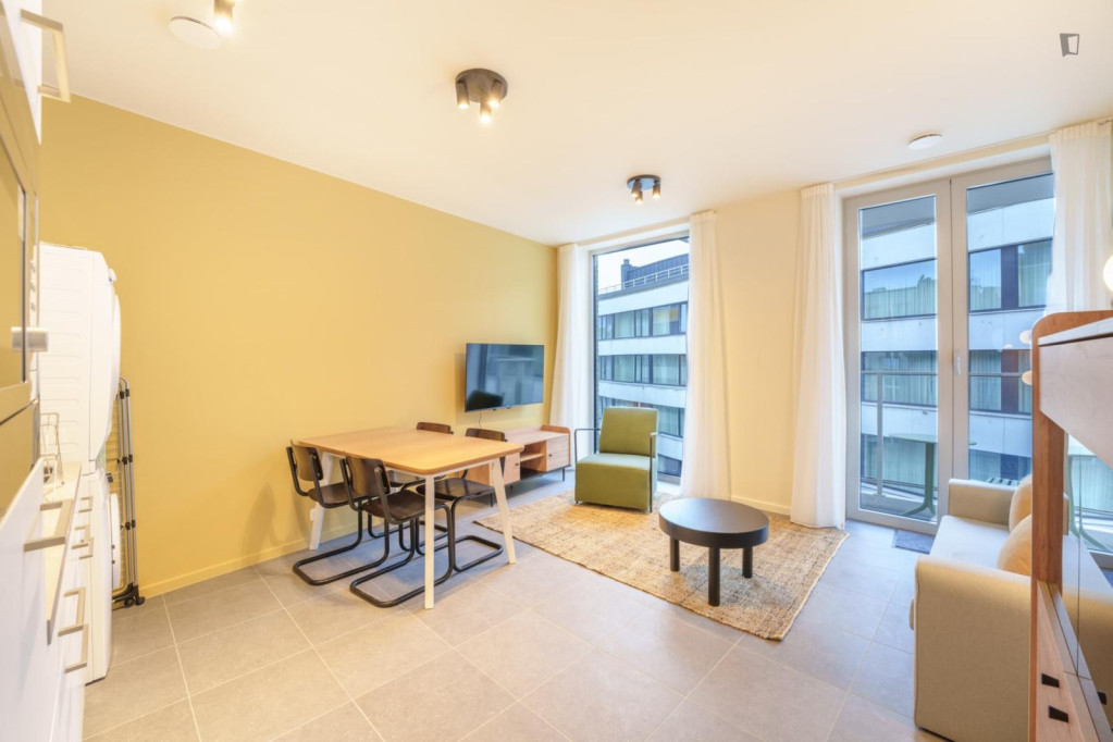Lovely 1 bedroom apartment near Anvers-Central station