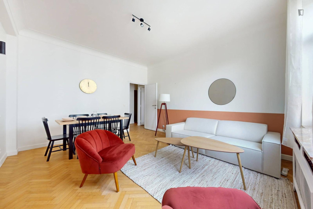 Alluring double bedroom near the centre of Brussels