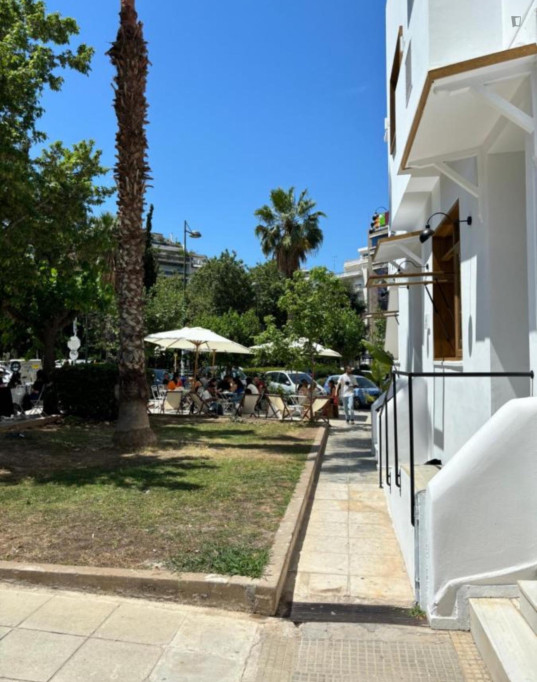 Cosy 1-bedroom apartment in Ilisia