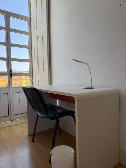 Single bedroom, with balcony,Nº 2 - Coimbra - chambre - ImmoJeune