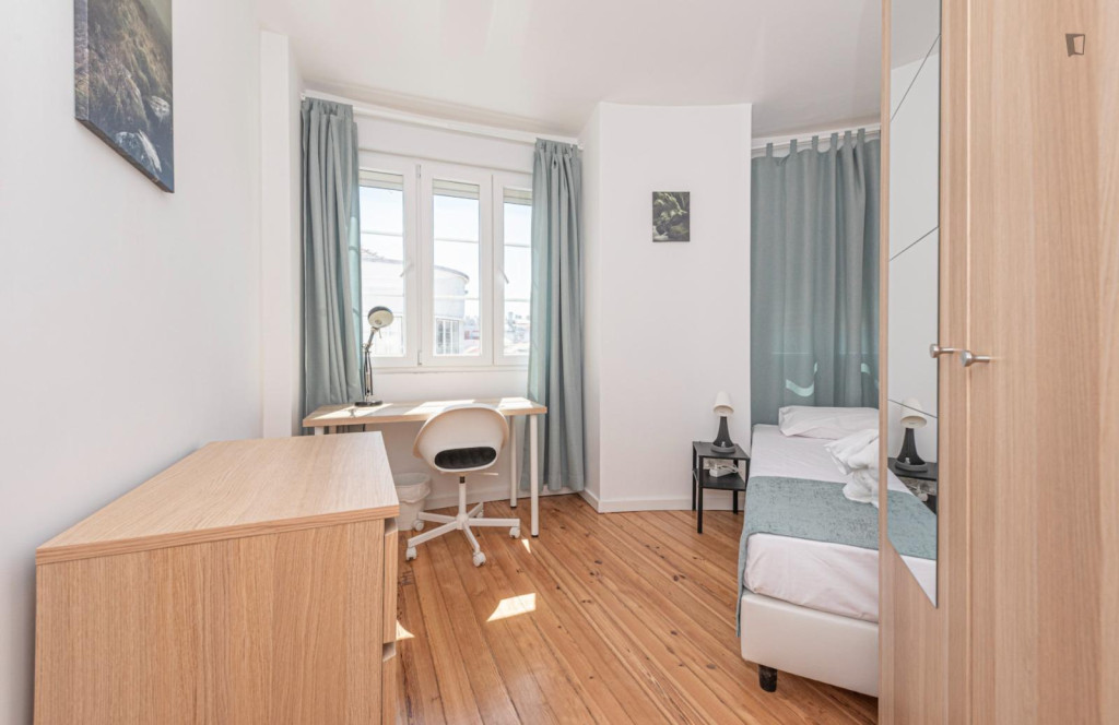 Lovely single bedroom in Alcântara - Lisbonne - chambre - ImmoJeune