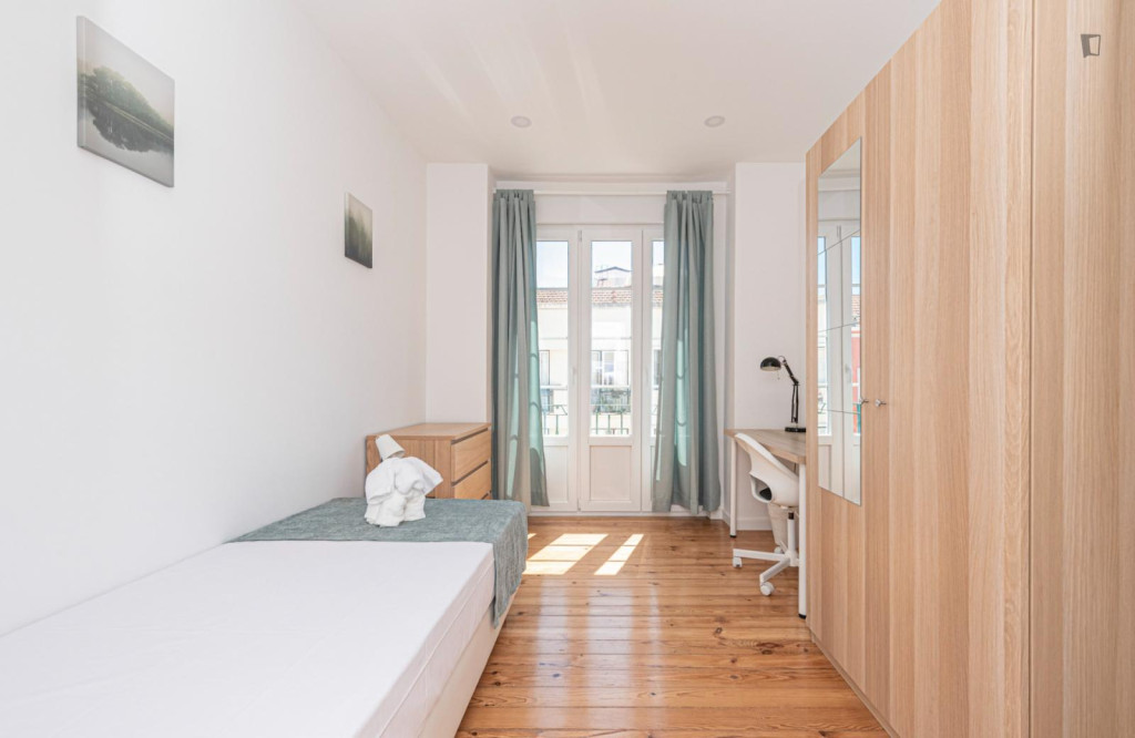 Bright single bedroom in Alcântara - Lisbonne - chambre - ImmoJeune
