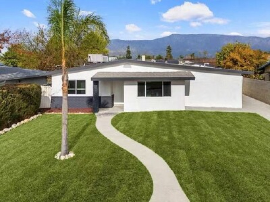 Cozy Homestay In Glendora (APU)
