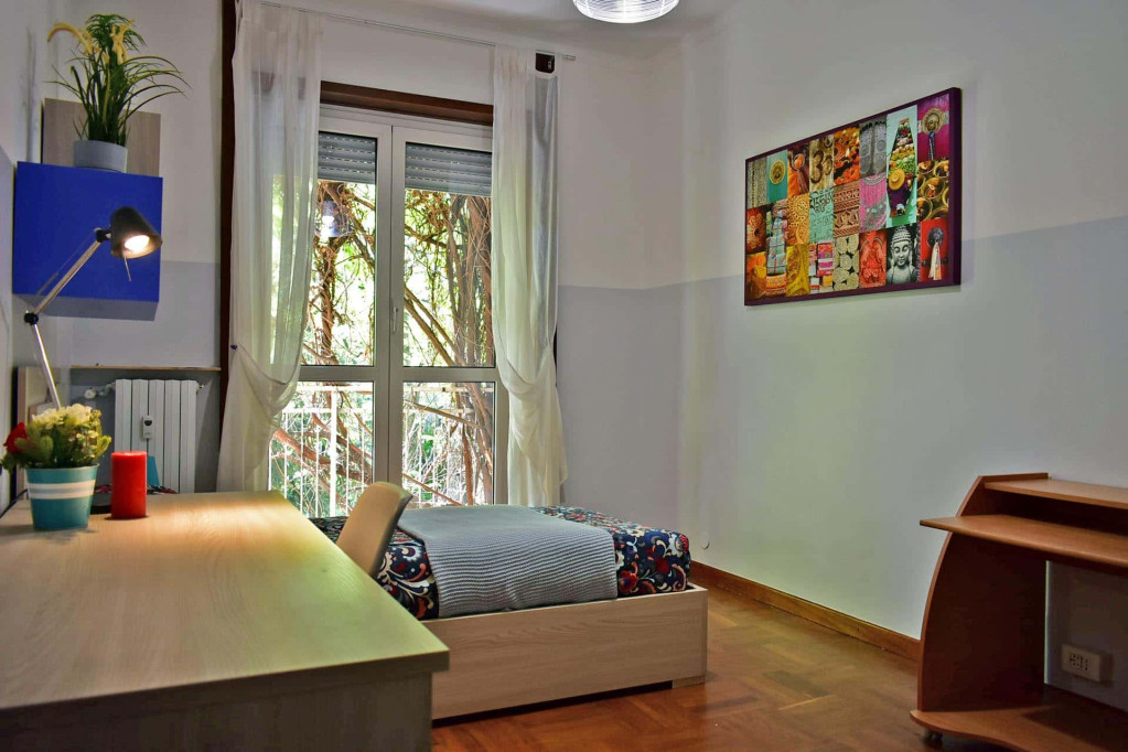 via rho 8  private room s3