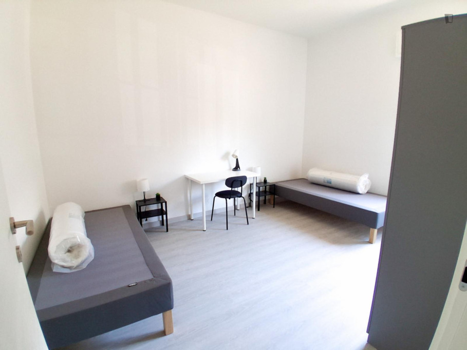 Welcoming 1-bedroom apartment near Affori Metro FN - Milan - chambre - ImmoJeune