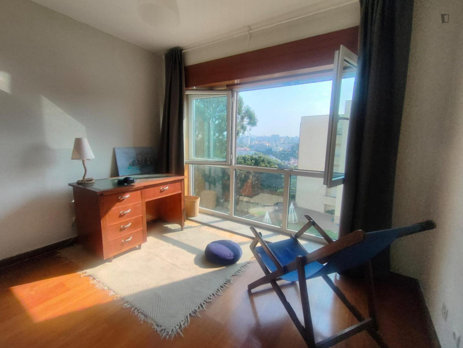 30 m2 private Bedroom w/shared bathroom close to FCUP, FAUP, FLUP - Porto - chambre - ImmoJeune