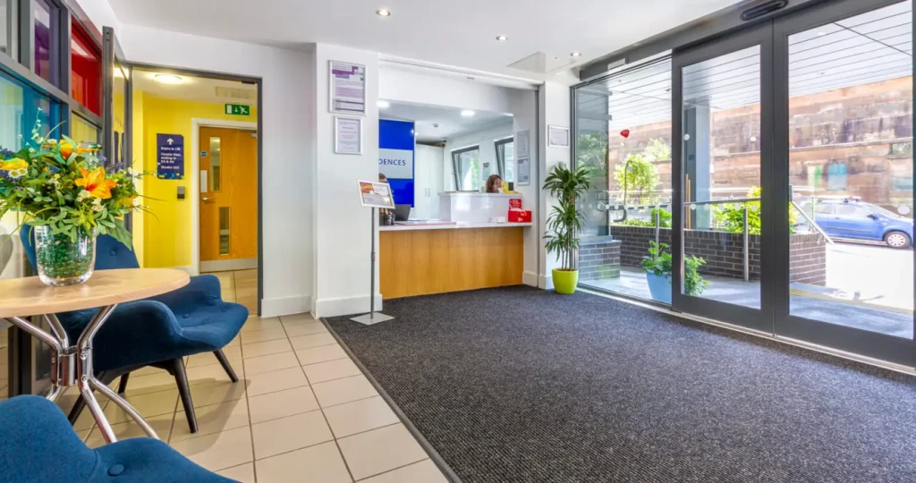 Kaplan Living Glasgow — Old Dumbarton Road