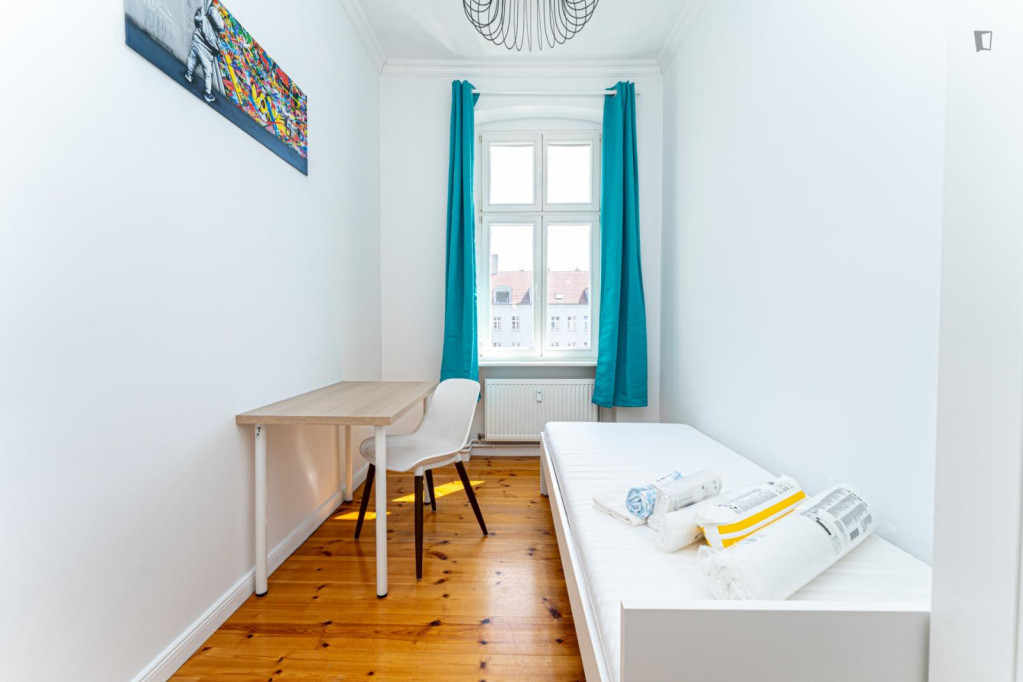 Bright single bedroom in Winsviertel