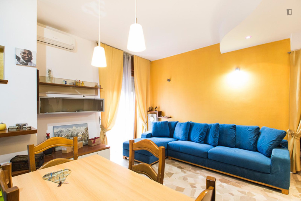 1-bedroom apartment, with outdoor area