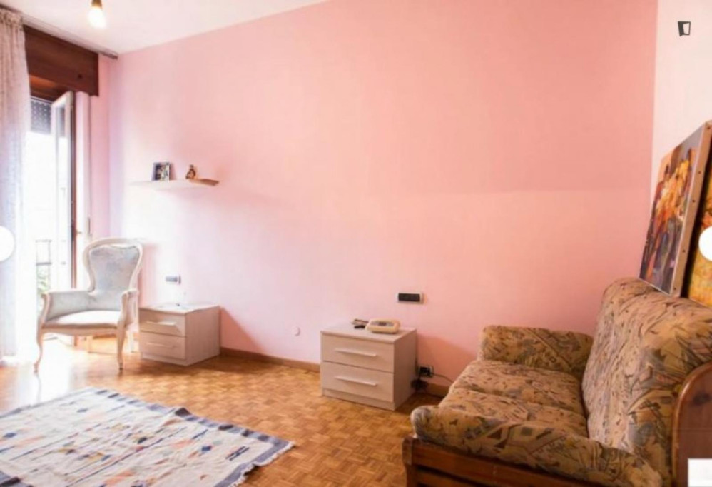 1-bedroom apartment, with outdoor area