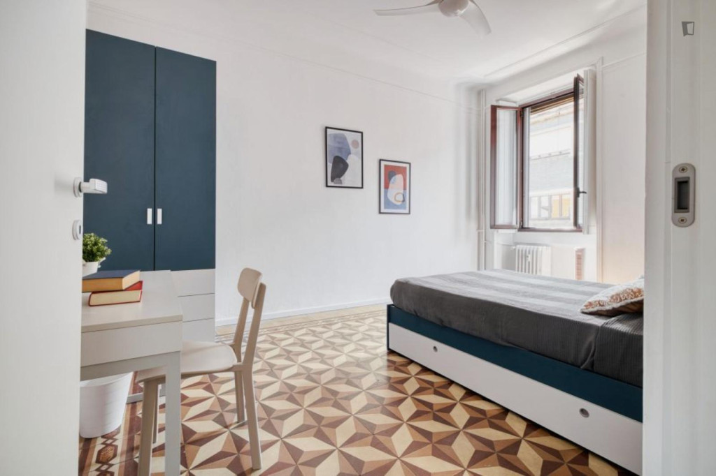 Lovely double bedroom near Bocconi University