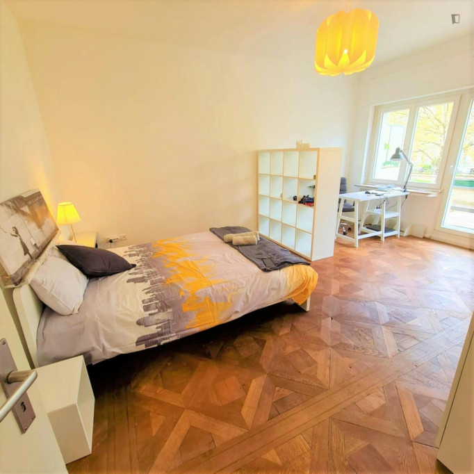 Bright double bedroom in the centre of Bonn - Bonn - chambre - ImmoJeune